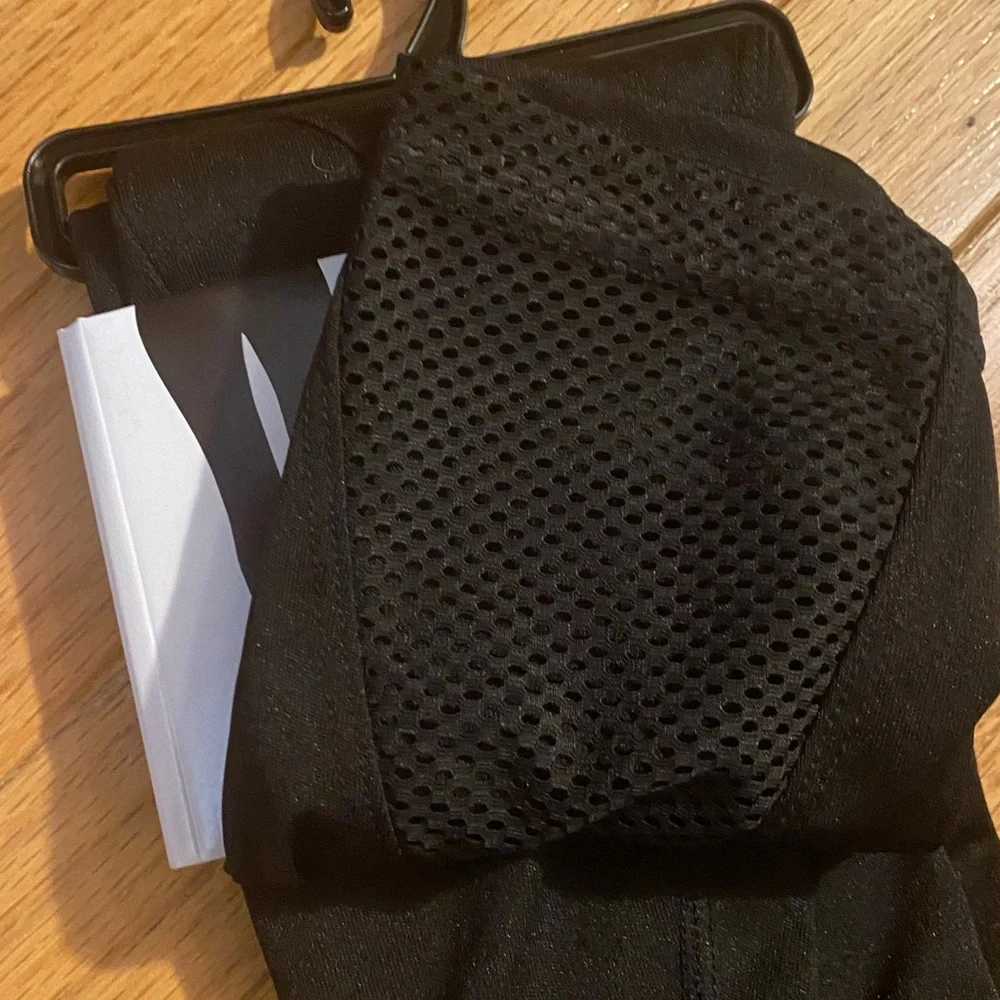 Nine West Triangle Net Leggings - Picture 4 of 4